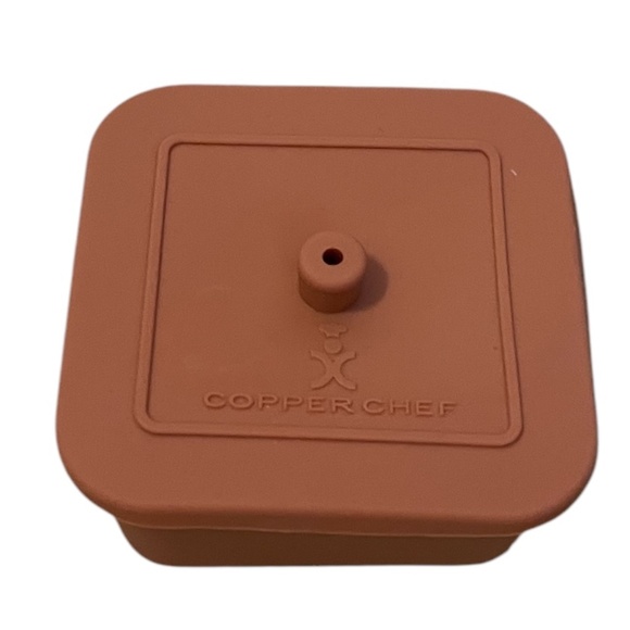 Set Of Four Square Copper Chef Lidded Silicone Ramekins- NEW - Picture 4 of 5